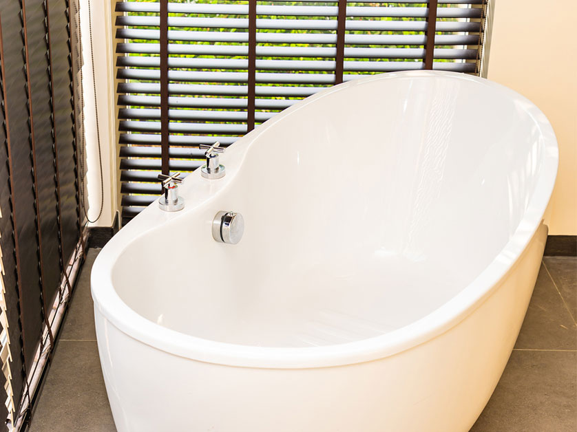 Everything You Need To Know About Soaking Tubs