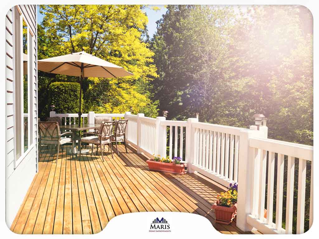 Your Outdoor Deck: Should You Repair or Replace?