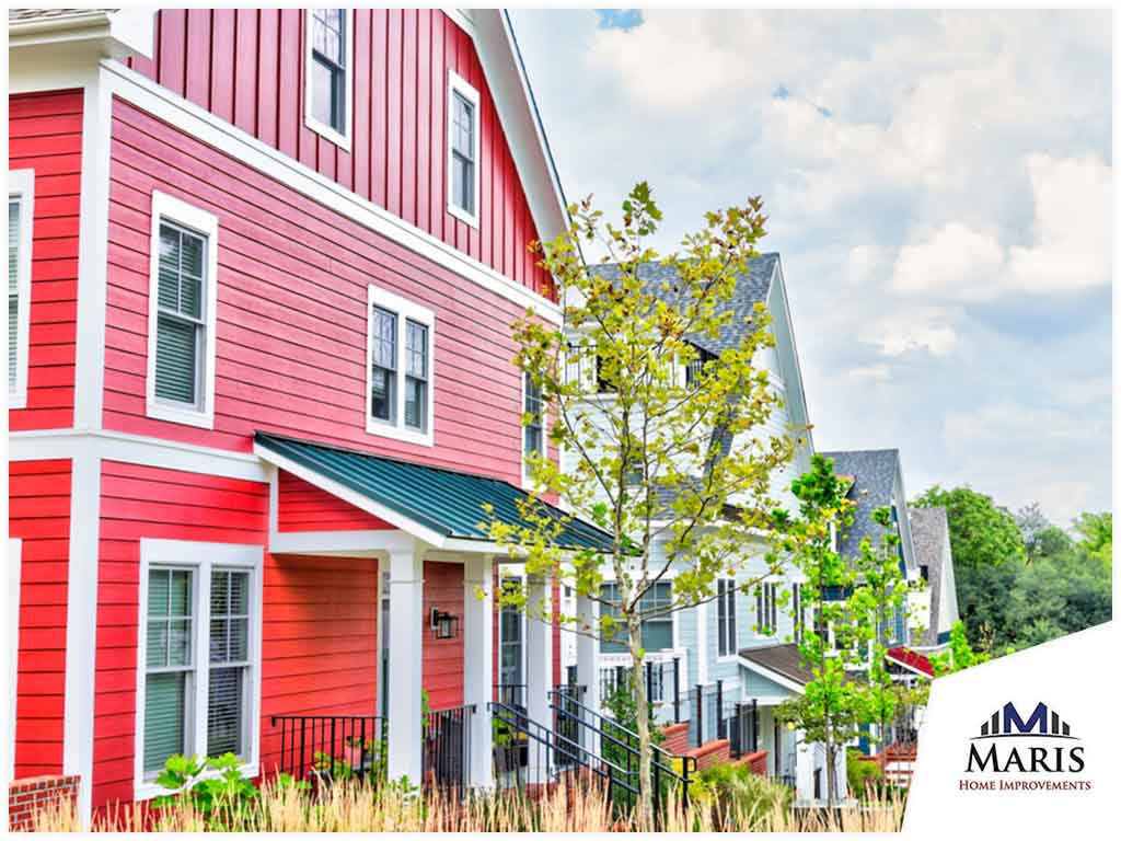 How to Mix & Match Siding and Trim Colors