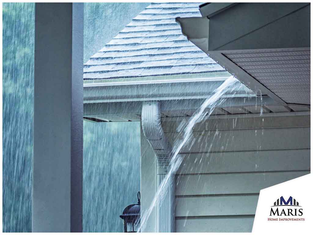 What Do Contractors Do When It Rains During a Siding Job?